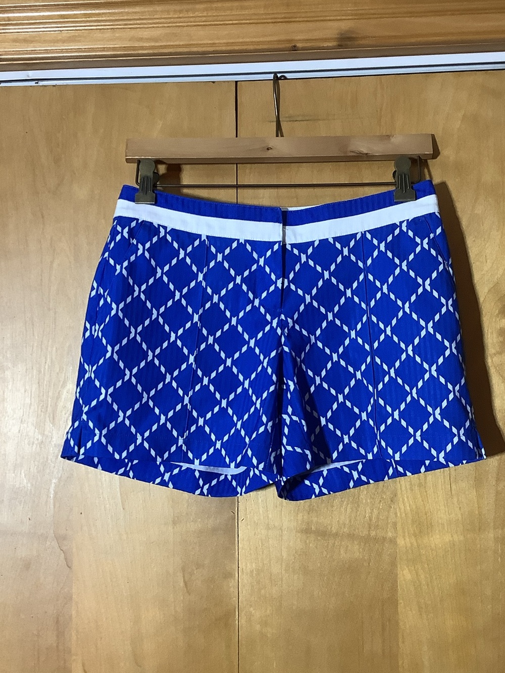 Slazenger Royal blue and white shorts, size 0